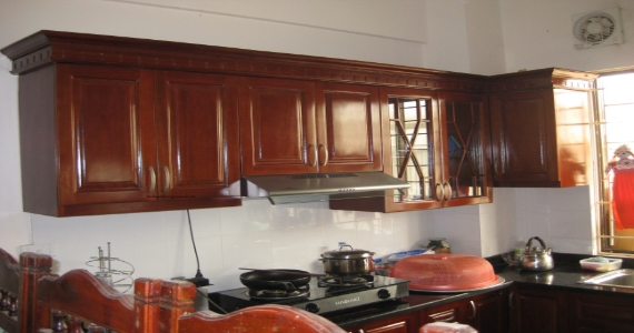 Tủ bếp gỗ xoan đào Hoàng Anh Gia Lai GL365-A-3